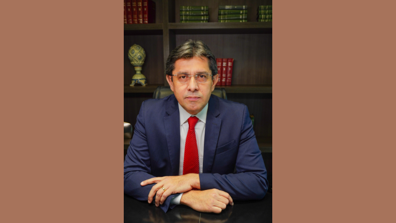 Fidelidade partidária e cláusula de desempenho são explicadas por Márcio Coutinho.