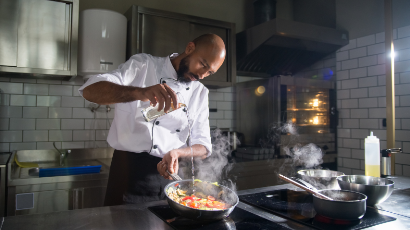 Leonardo Rocha de Almeida Abreu apresenta a culinária nova-iorquina como reflexo da diversidade cultural.