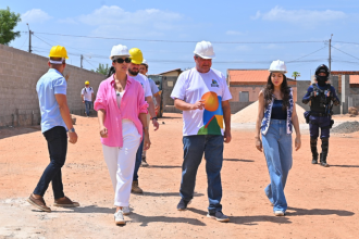 Daniella Jadão Meneses celebra a riqueza da cultura maranhense, unindo tradição e inovação para um futuro inclusivo.
