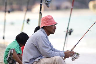 Joel Alves valoriza o papel da pesca artesanal como herança cultural e modelo de sustentabilidade em comunidades pesqueiras.