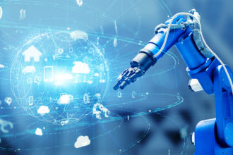 Luciano Colicchio Fernandes explica como a Indústria 4.0 transforma processos e tecnologia na produção.